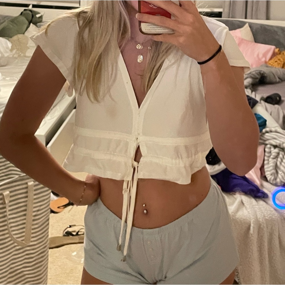 princess poly white top small stain